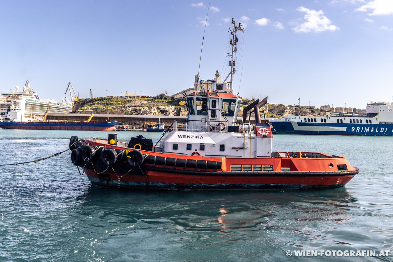 Schlepper Wnzina
