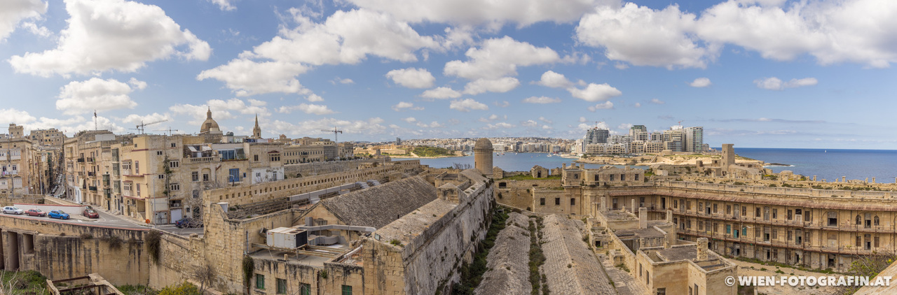Aussicht über Fort St. Elmo, Stadt und Hafen